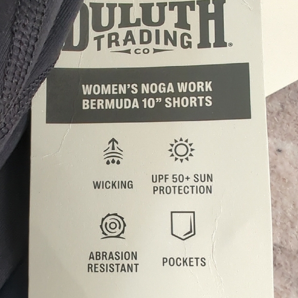 Duluth Trading Co Women's Dark Gray Cargo Shorts - Picture 4 of 4